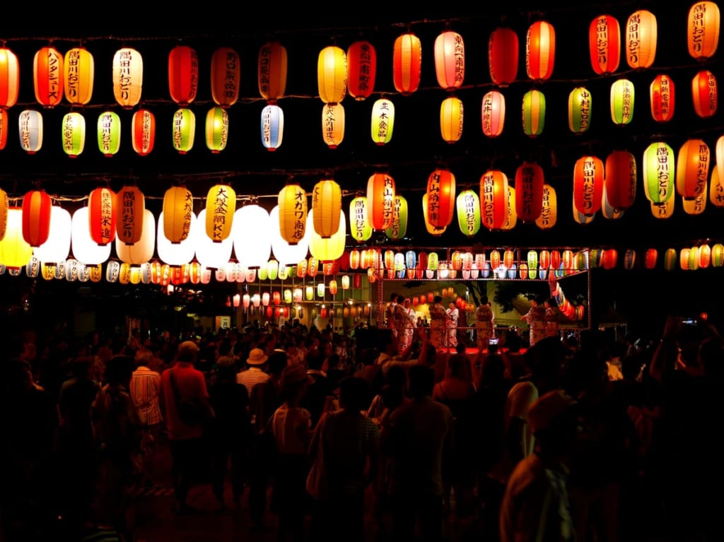 夜のお祭り