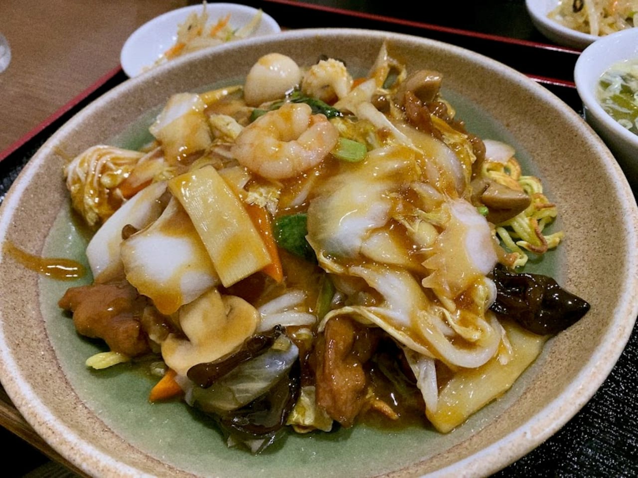 中華料理 餃子酒場