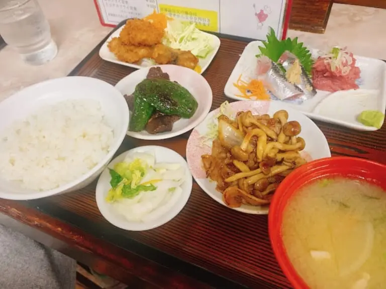 一広食堂