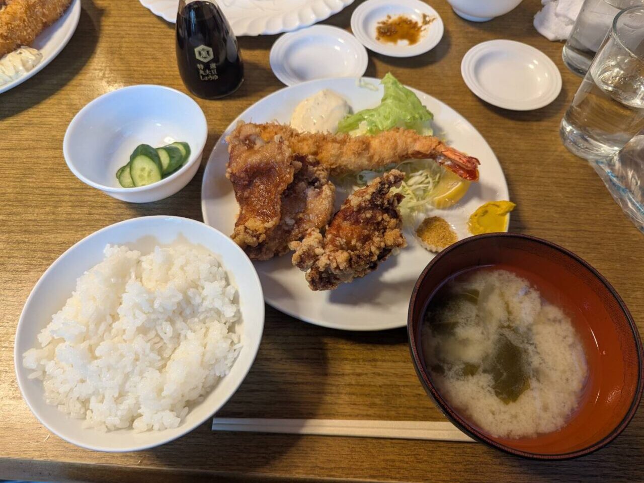 食堂幸　定食