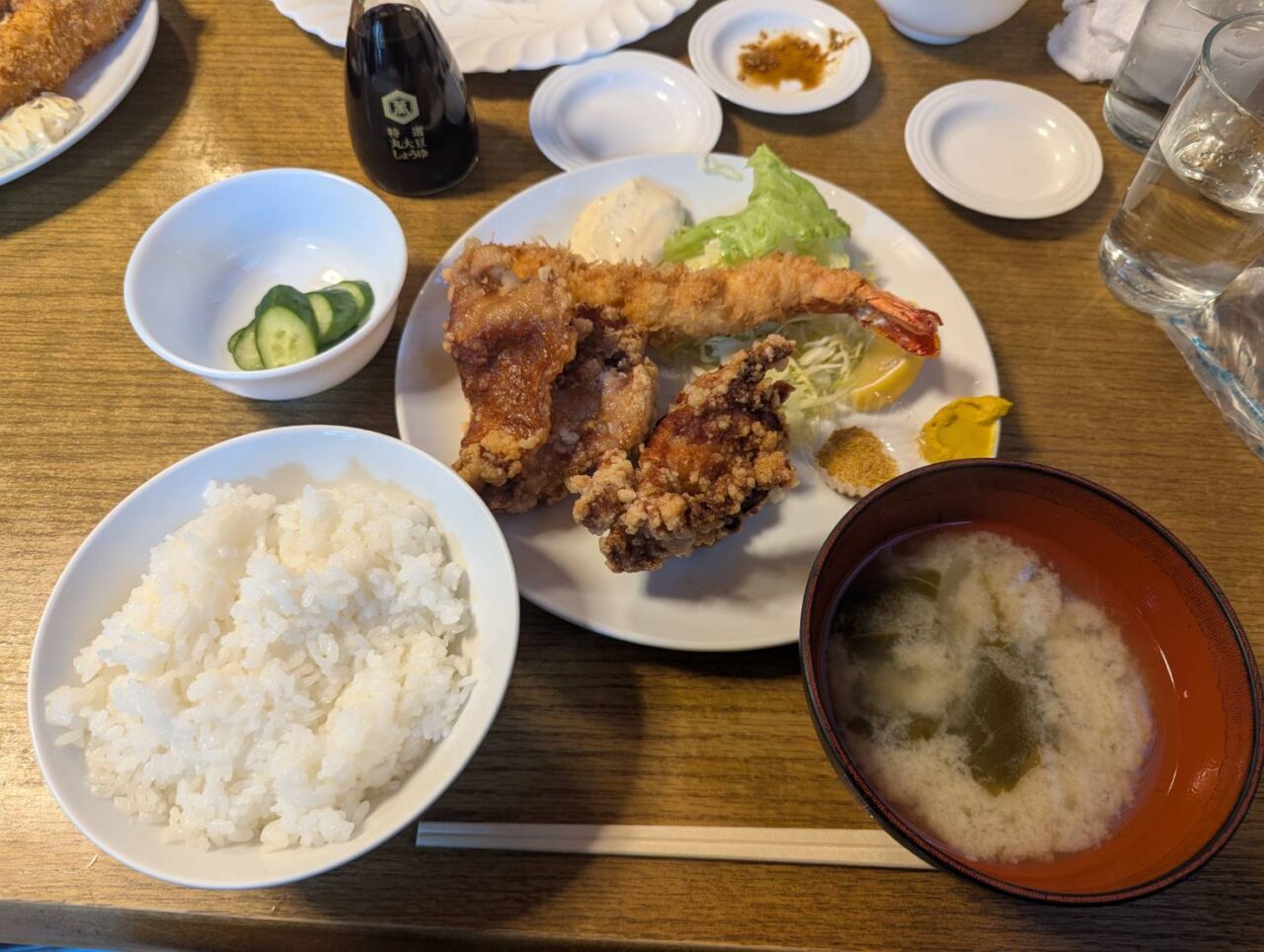 食堂幸　定食