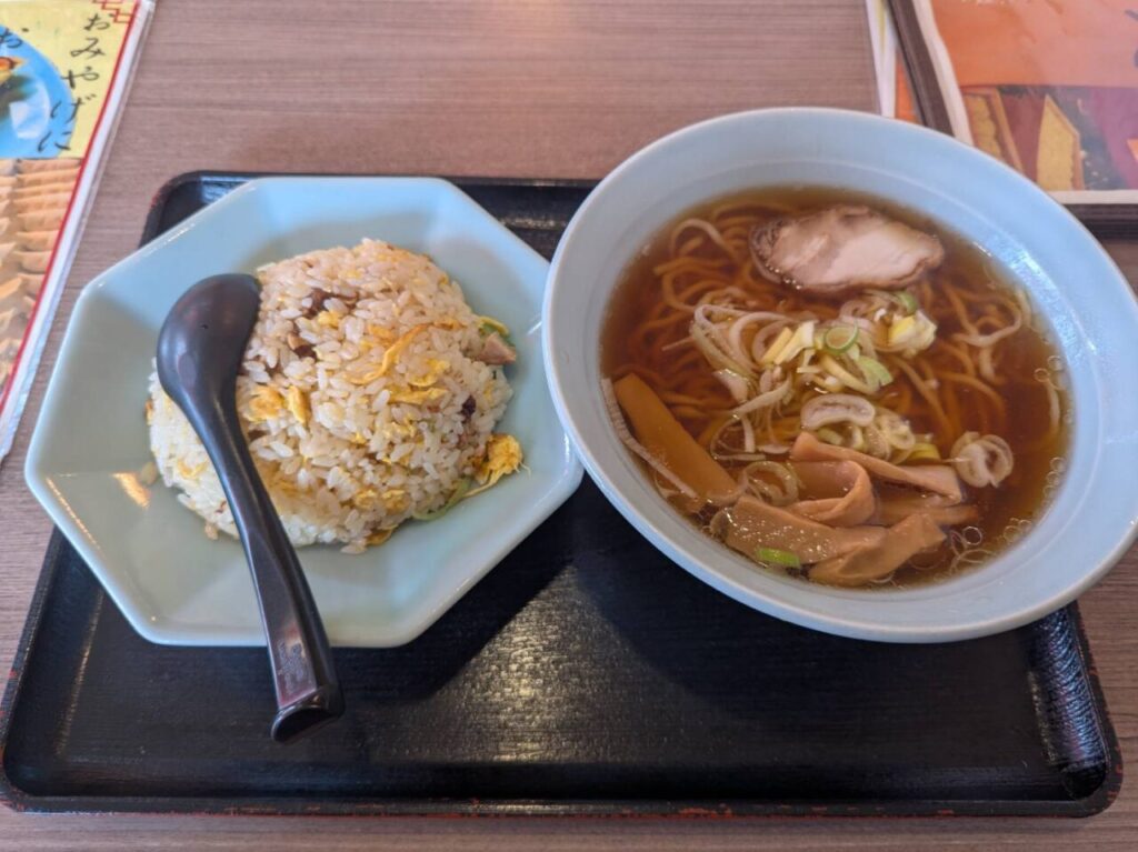 利休　チャーハンセット