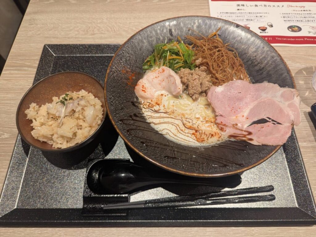 鯛らぼ　鯛坦麺