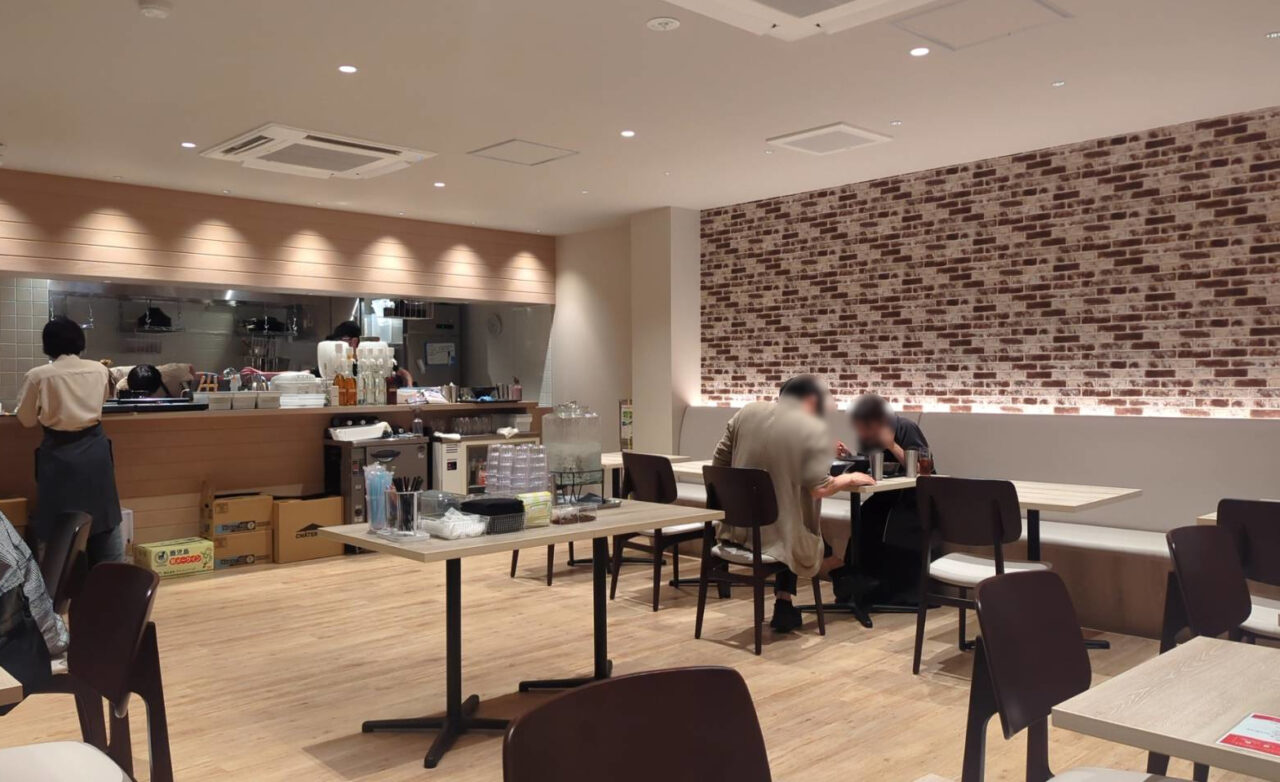鯛らぼ　店内