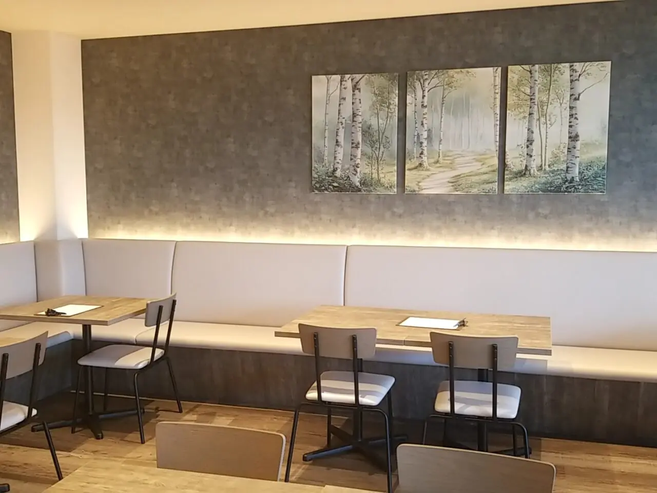 ポポラス　店内
