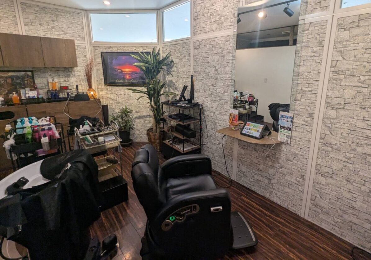 OASIS　店内