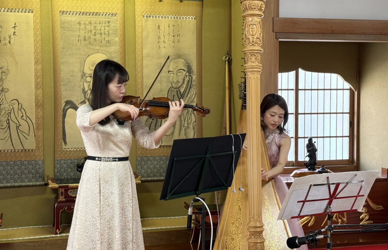 あやの&やすえ 宝樹院にて演奏