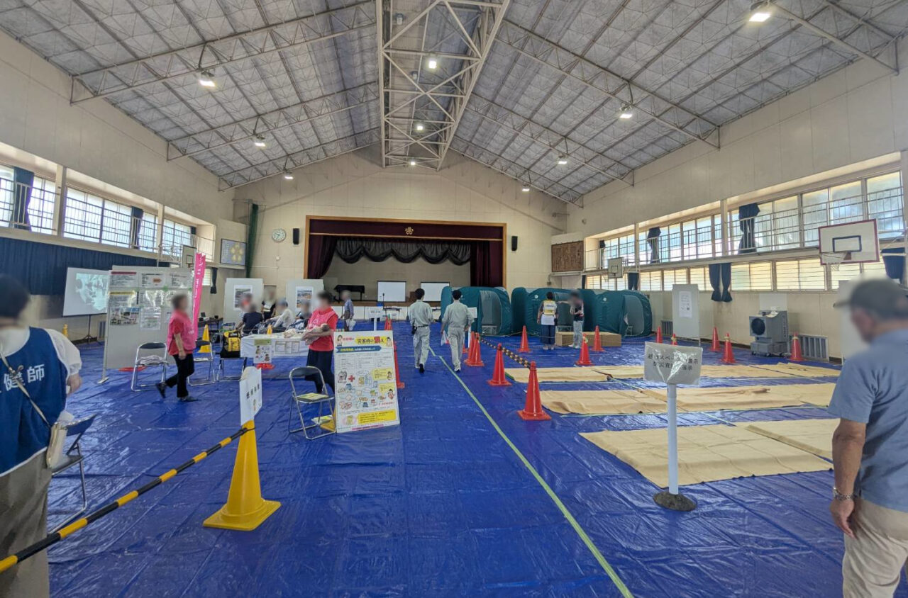 市民防災訓練　避難所