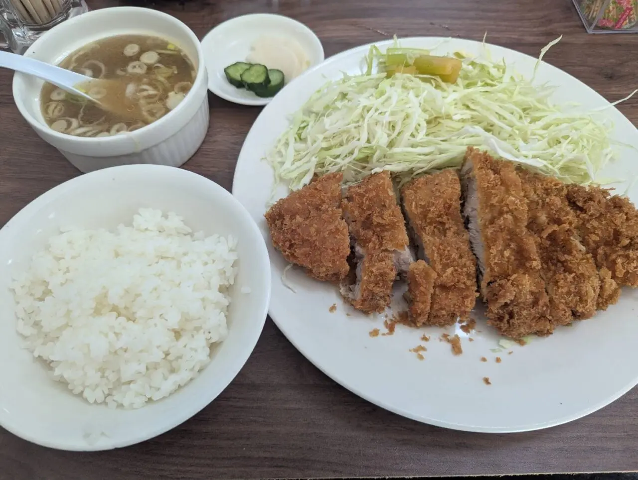 福来軒　とんかつ定食
