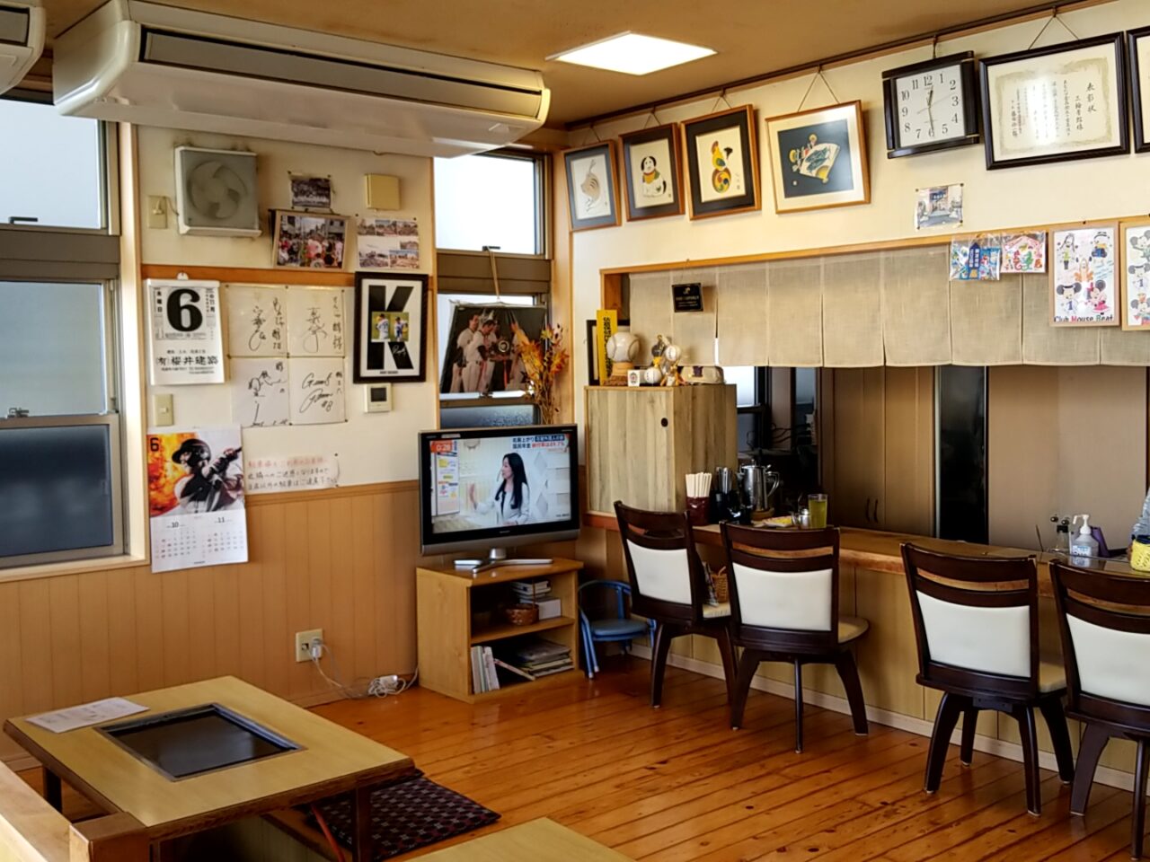 お好み焼き 醇 店内